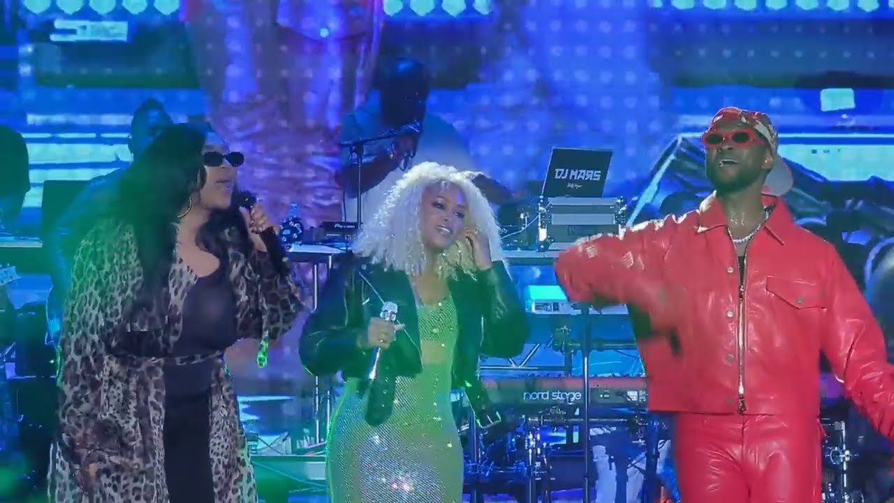 USHER BROUGHT OUT EVE & JAZMINE SULLIVAN! EVERY1 WENT WILD