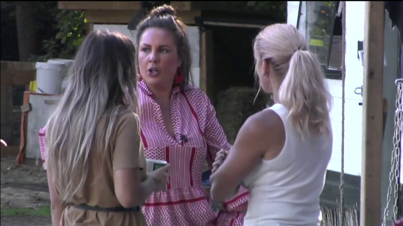 Utopia - Alexandra heeft geen behoefte meer aan Andrea .