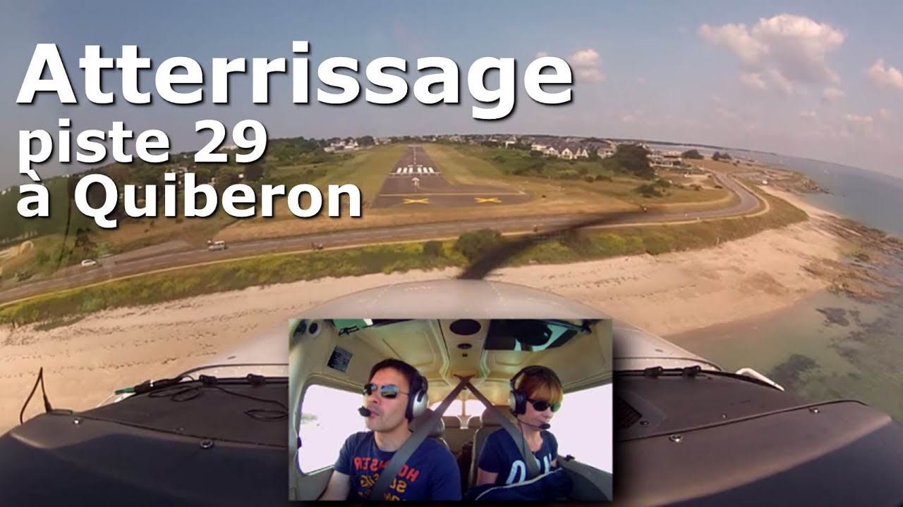 Atterrissage à Quiberon (piste 29 en Cessna 172) w/ ATC Communications