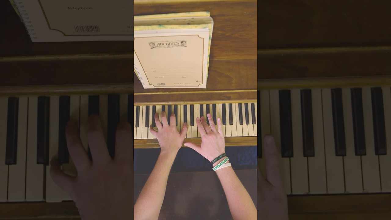 Old Piano Problems&hellip;     #pianoplaying #acousticpiano #jazzpiano #folkmusician #folkmusic