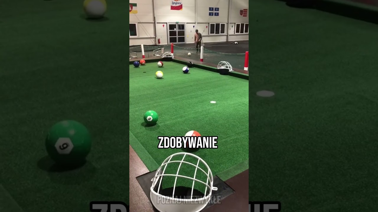 Połączenie Bilarda i Piłki Nożnej! ⚽