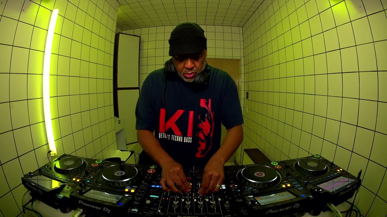 Keith Tucker DJ K1 | HÖR - October 19 / 2023