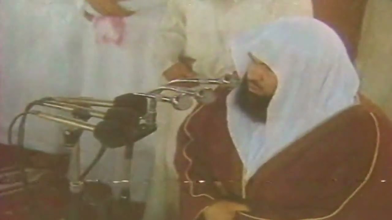 تراويح ليلة 27 في الحرم المكي عام 1411 للشيخ عبد الرحمن السديس - (السور ليست كاملة)