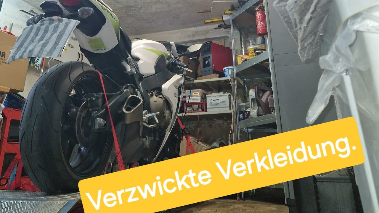 Honda CBR 1000 RR / Ich lerne für mich und für euch / Verkleidung abnehmen..