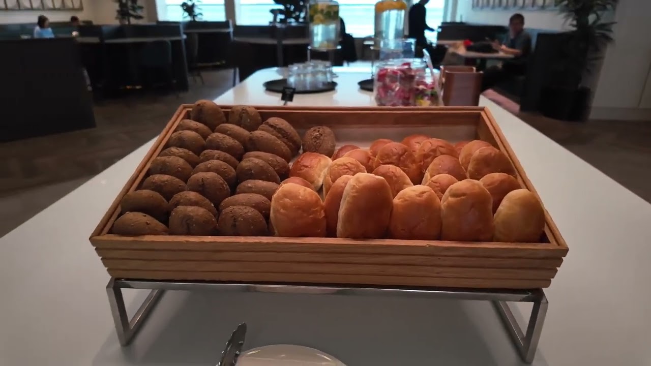 THE VIEW Lounge – Brussels Airport (BRU) Review
