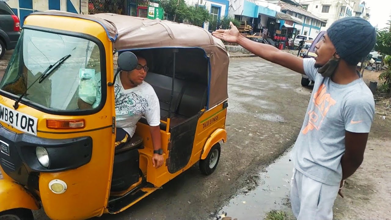 HOW DIFFERENT MOMBASA PEOPLE BOARD TUKTUKS😂(part one)