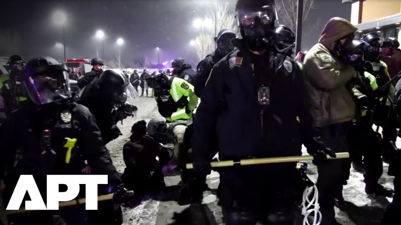 Whistles, Pots, and Fury: Minnesotans Attack Federal Agent in Full Public Revolt | APT