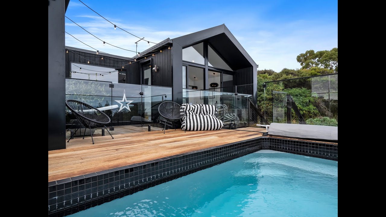 Roberts Real Estate Tasmania - 13 Meika Place, Coles Bay