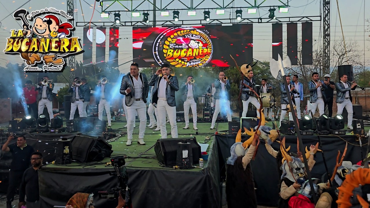 SOMOS ABAJEÑOS CON BANDA LA BUCANERA 🔥 CARNAVAL SANTA CRUZ PAPALUTLA