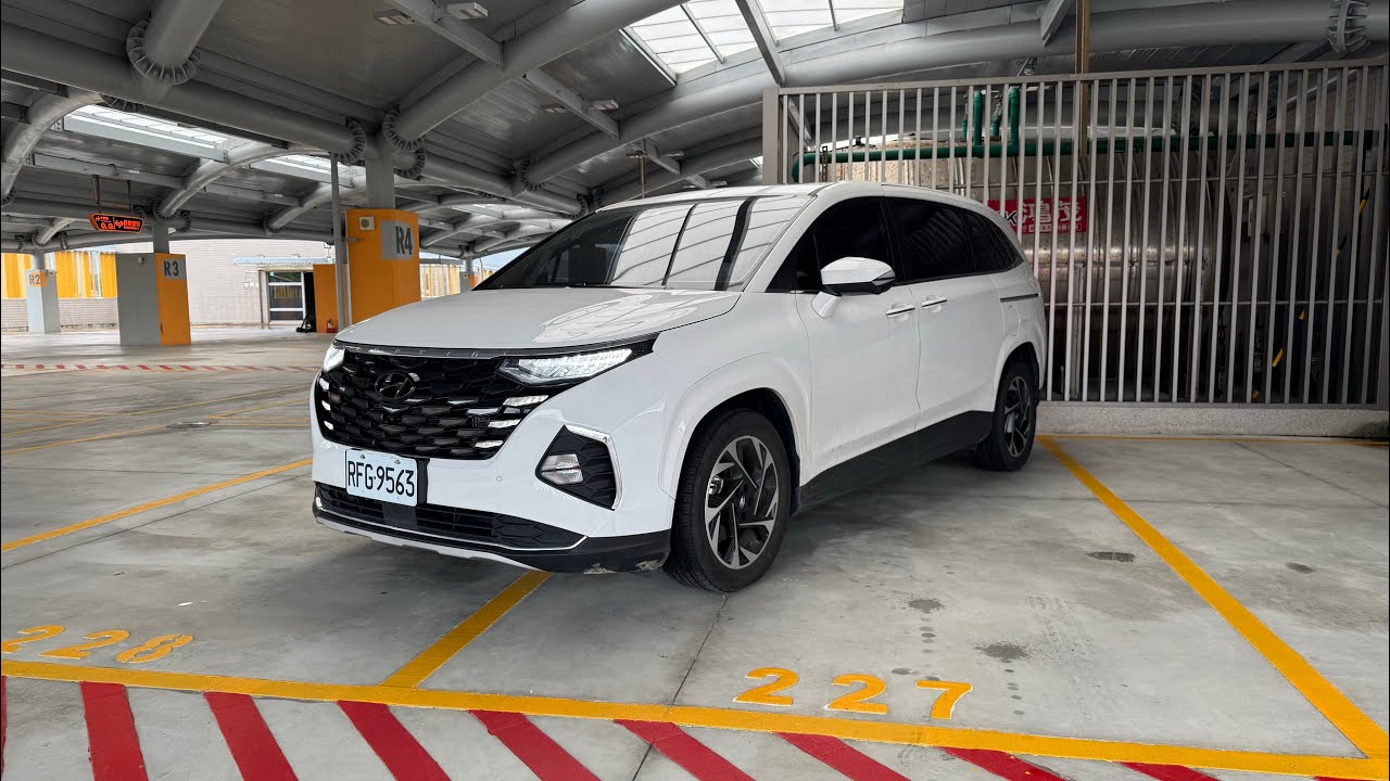 國產唯一7人座MPV！給的配備很有誠意!?｜Hyundai Custin GLT-B