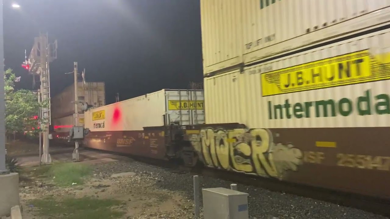BNSF 7000 EB Leads Intermodal Train With Friendly Crew In Laredo, Texas 10/9/22