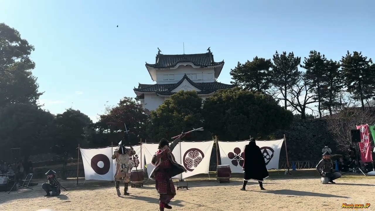 名古屋城で出会った名古屋おもてなし武将隊｜戦国武将と現代の出会い. Meeting the Nagoya Omotenashi Samurai at Nagoya Castle