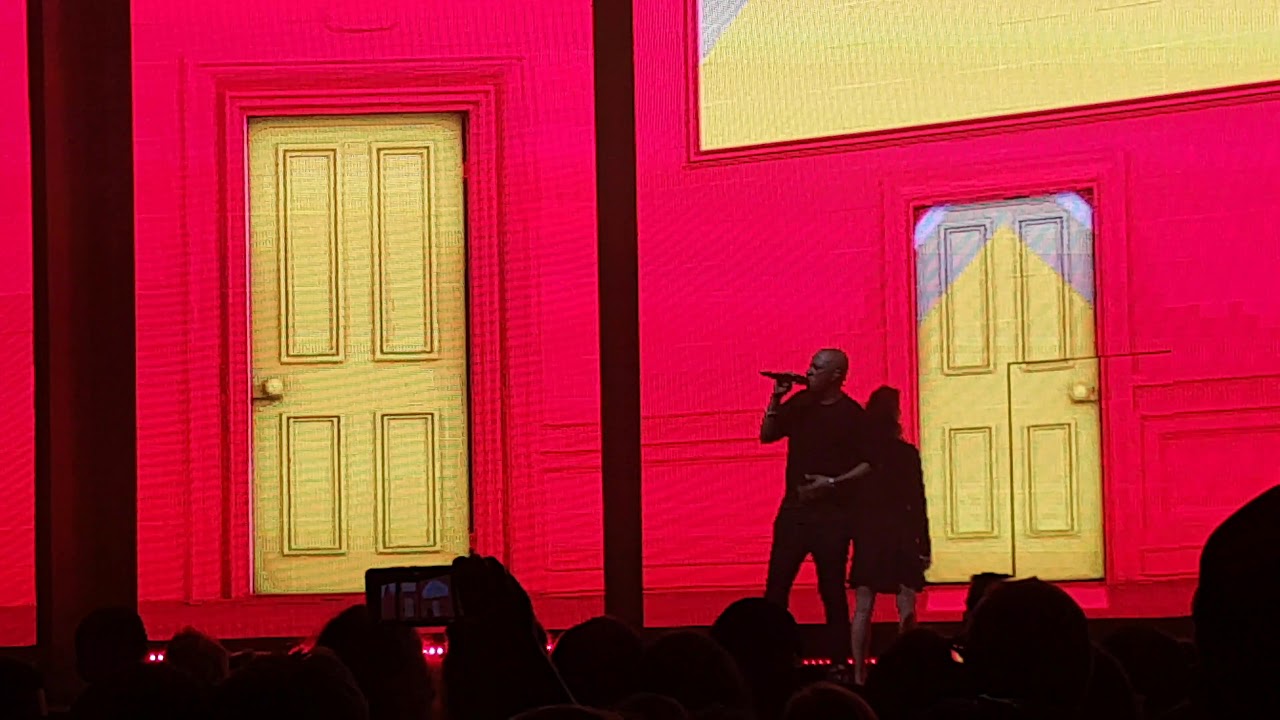 Soprano La Voisine Arkea arena 15/03/2019