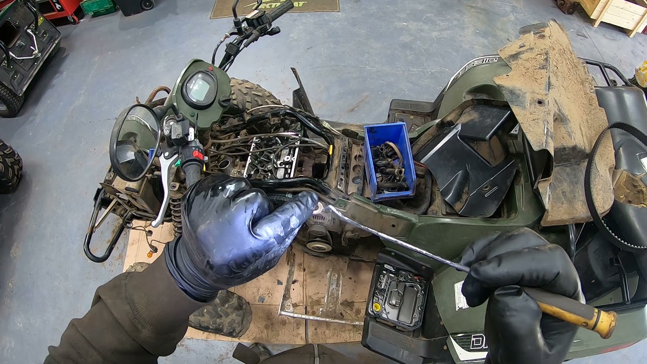 arctic cat 700 diesel head installation
