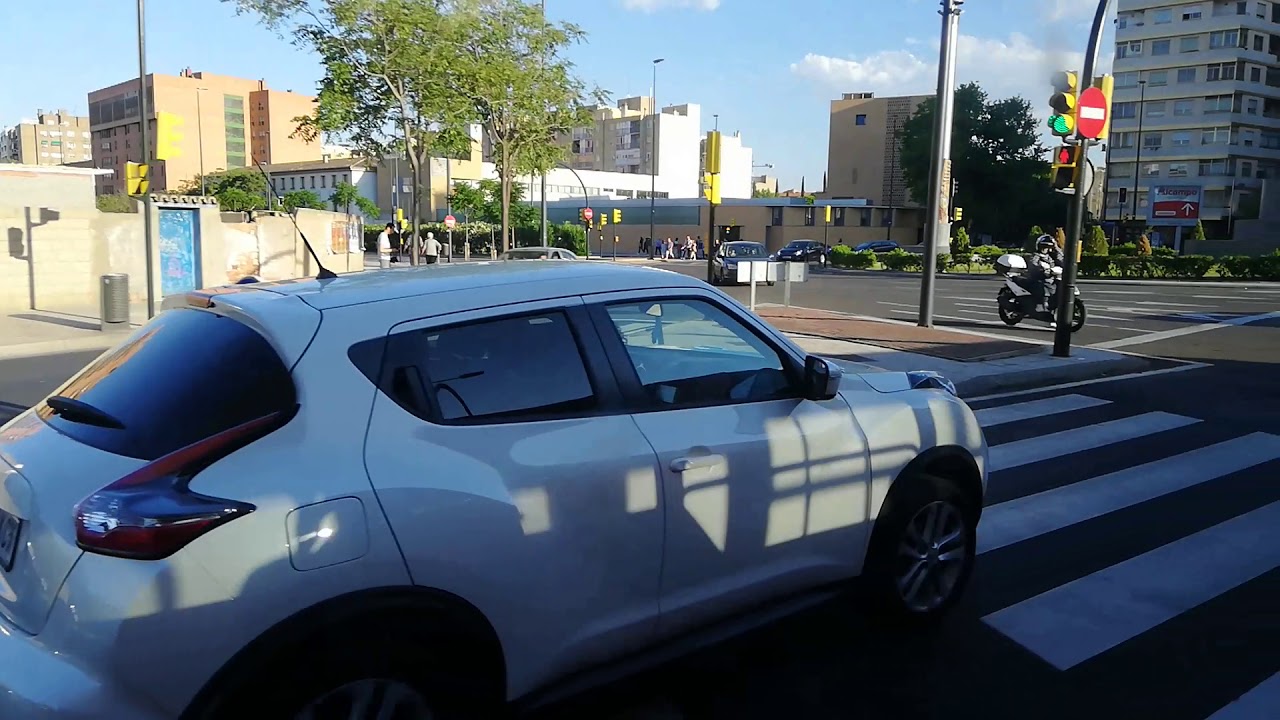 Línea 24 de bus urbano en Zaragoza: de Las Fuentes a Valdefierro