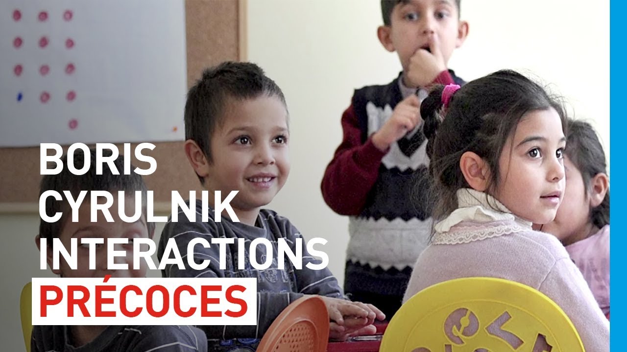 Boris Cyrulnik avec l'Unicef auprès des enfants abandonnés de Bulgarie