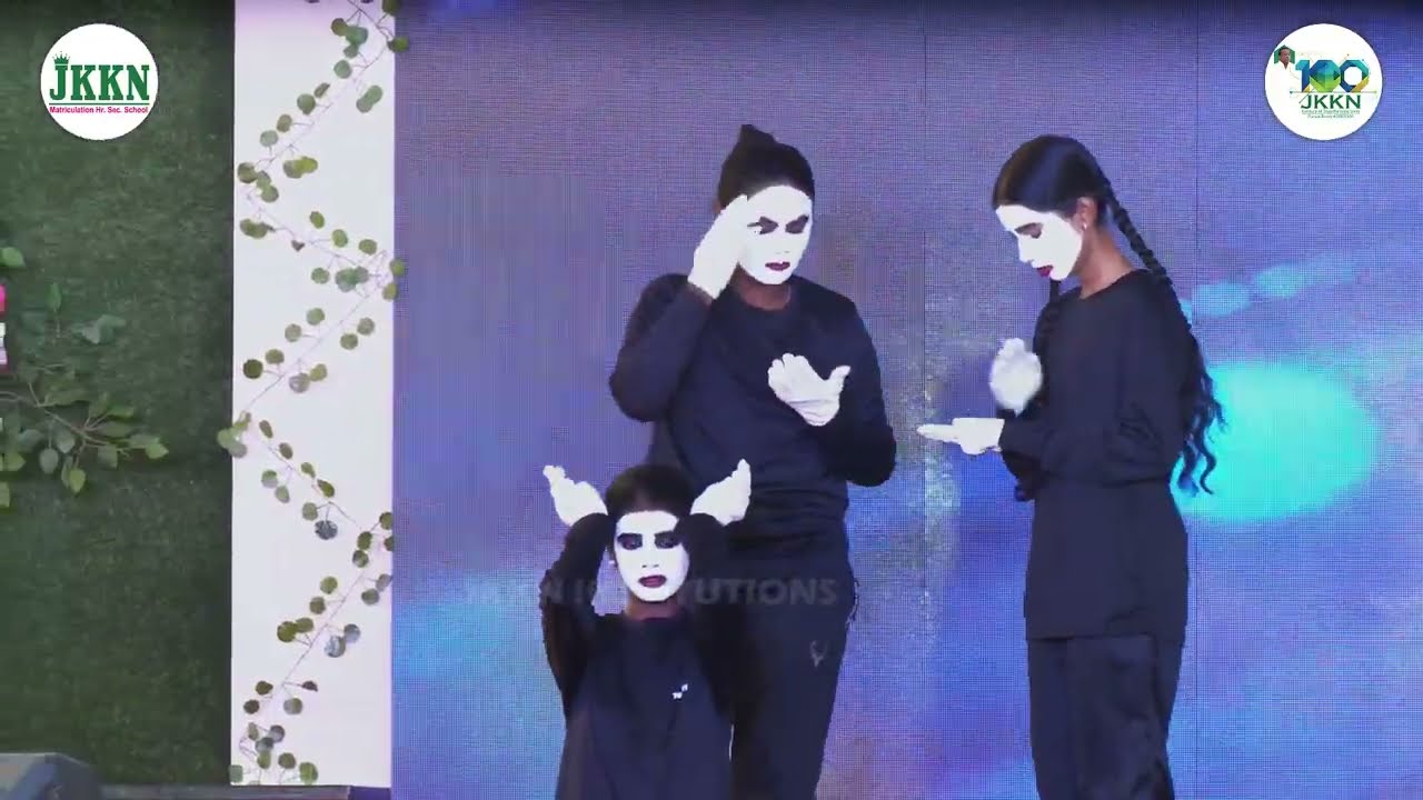 கண்கலங்க வைத்த மாணவிகளின் நடிப்பு! 🥺👏 | Women Safety Mime Show @ JKKN Annual Day
