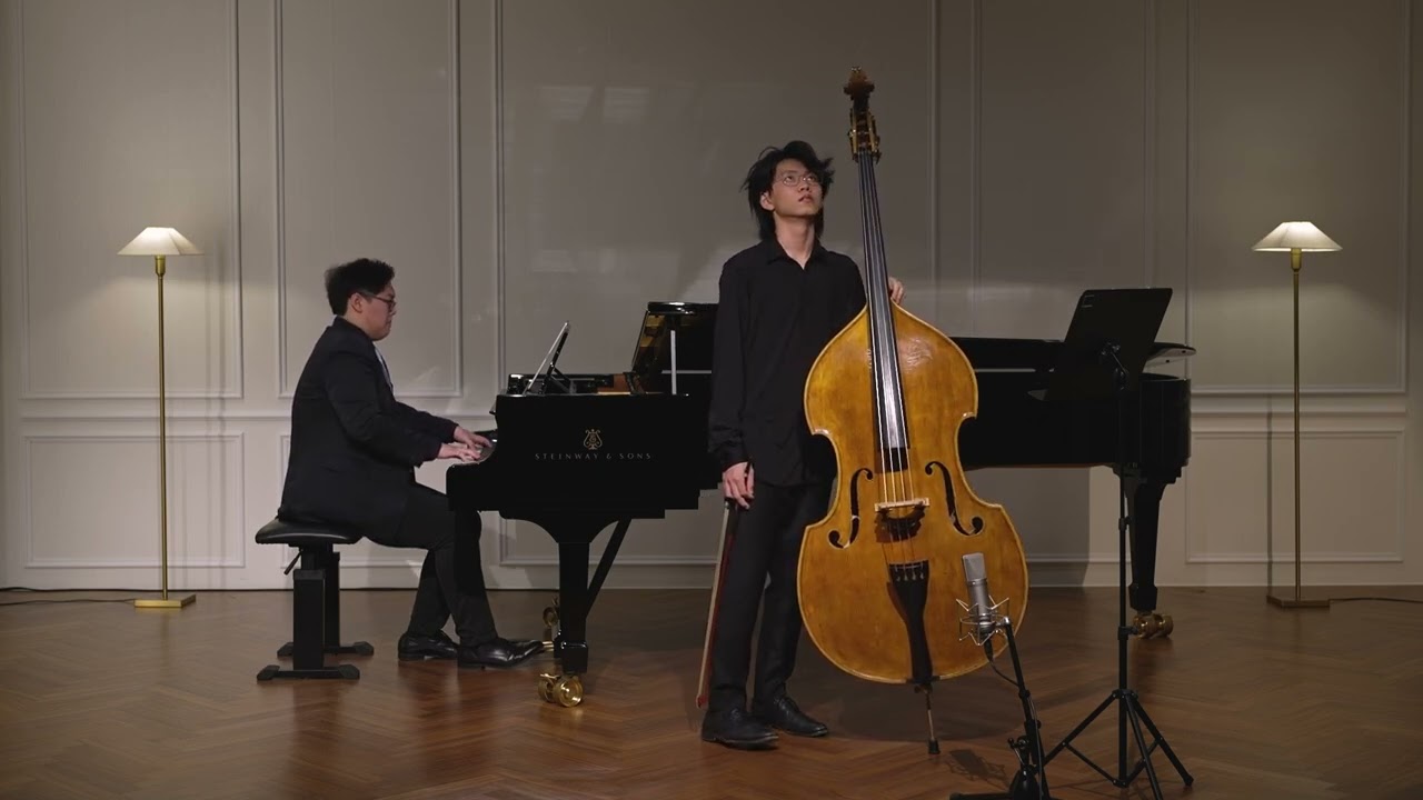 Ennio Morricone “Playing Love” in The legend of 1900. Contrabass: Zichen Zhang  Piano: Zhiqian lv