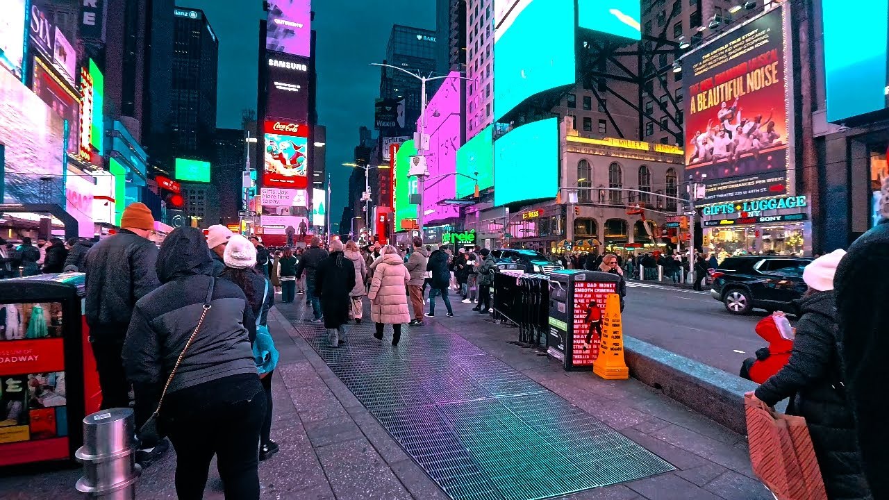 4K HDR Christmas Lights - New York Winter Walking - Dec 2023