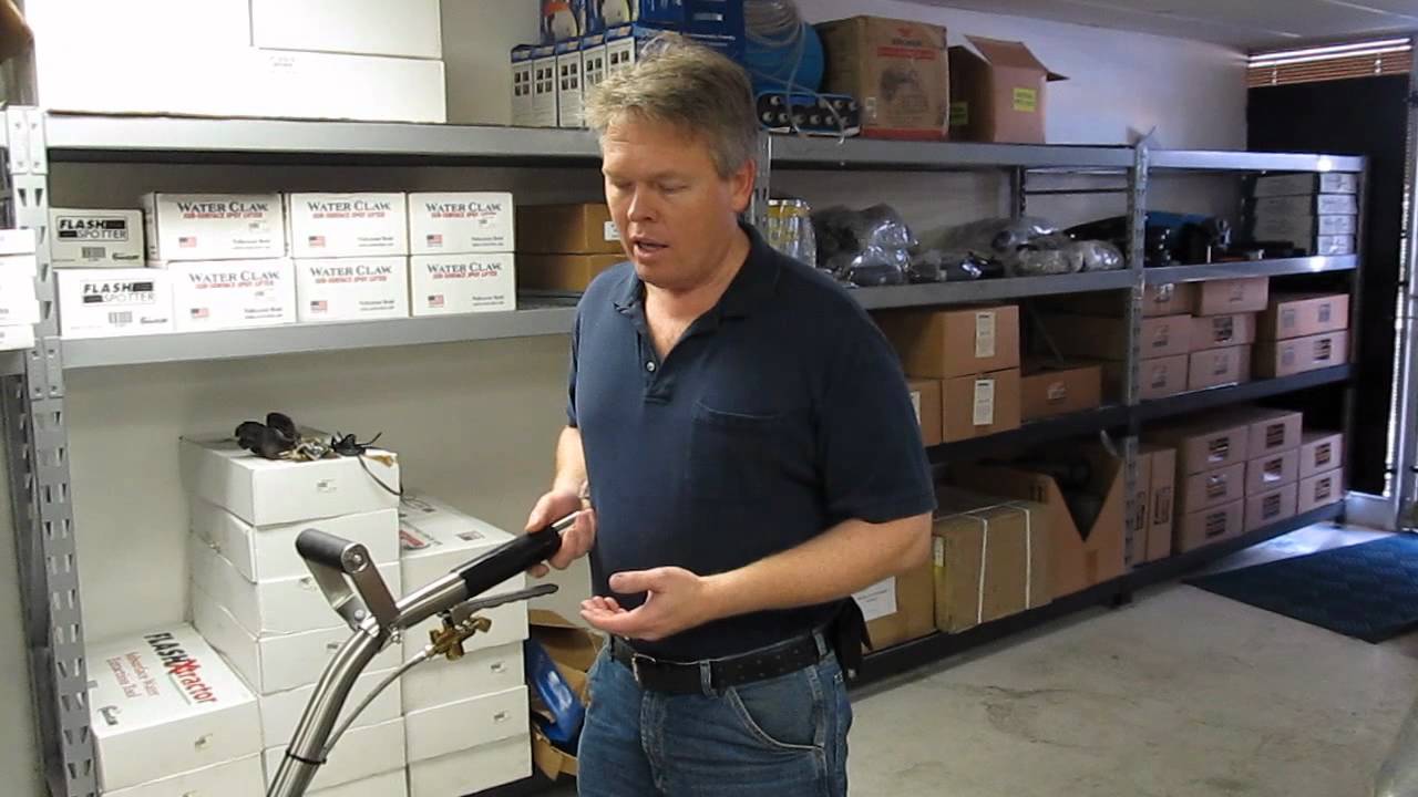 Steambrite Carpet Cleaning Educational Video: Correct Wand Posture Demonstration