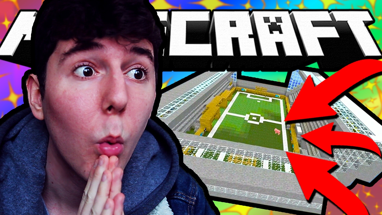 REACTING TO MY FIRST MINECRAFT WORLD
