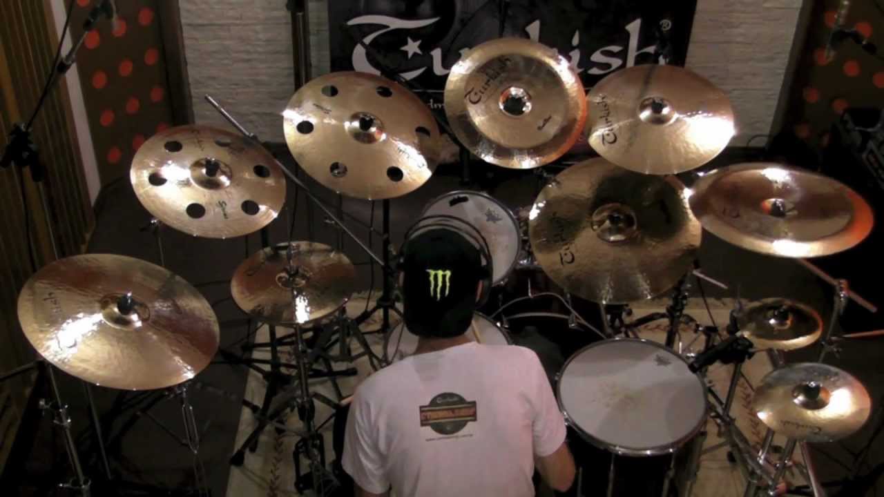 Turkish Cymbals Brasil - Linhas Rock Beat e Linha Sirius Effects - Demétrius Locks