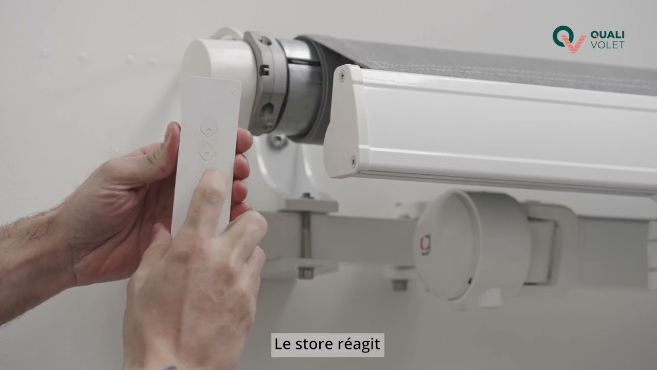 Comment synchroniser la télécommande au moteur Dooya et inverser le sens de rotation ? Qualivolet