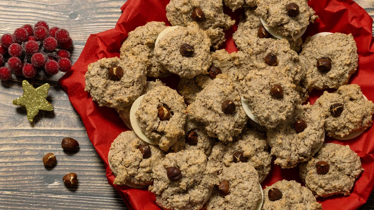 Nussmakronen, superschnelles und einfaches Weihnachtsgebäck