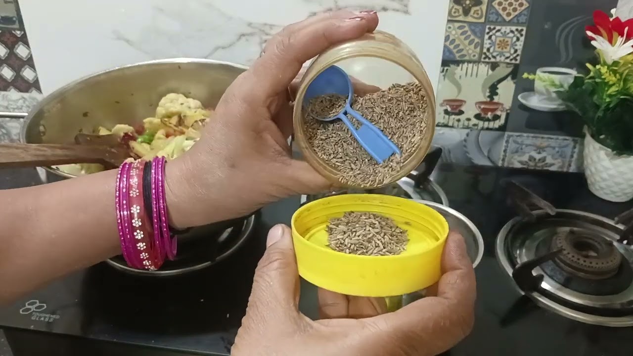 Gajar matar aloo ki chatpati sabji anokha tarika 👍👍