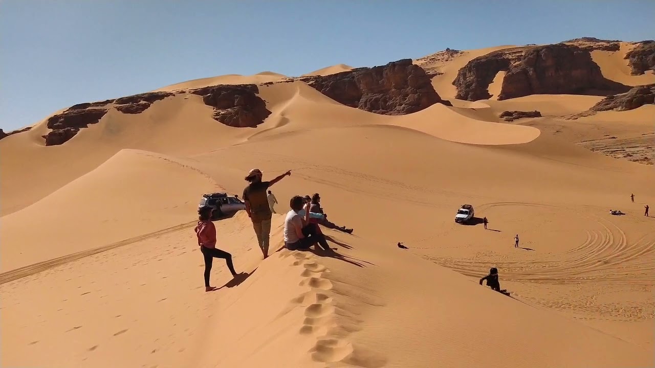 السياحة بمنطقة تادرارت السياحة تاسيلي نازجر ولاية جانت