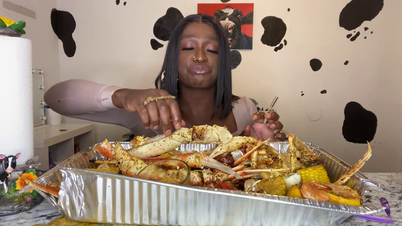 King Crab Seafood boil 🦀🦞🦐🥦🌽 + Celebrating album dropping Oct 27th 🔥🔥🔥