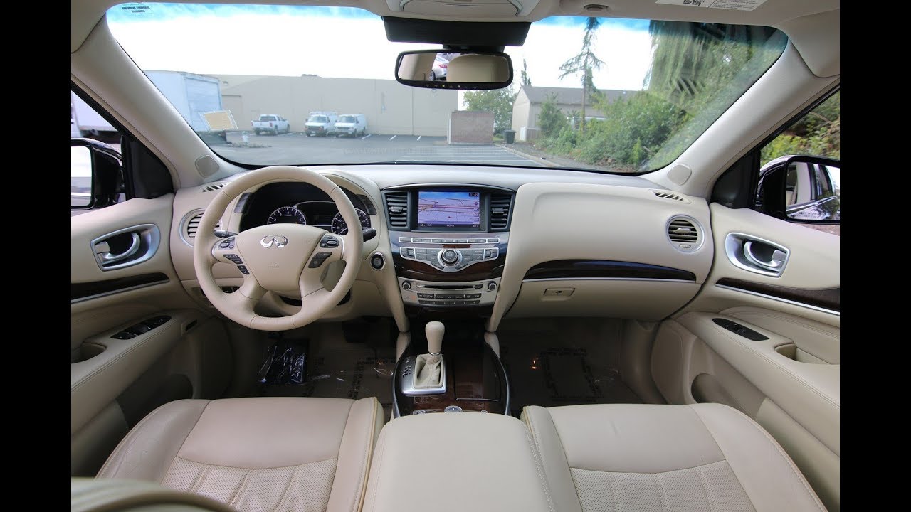 INFINITI QX60 2014 года с пакетом Deluxe Tech и Touring