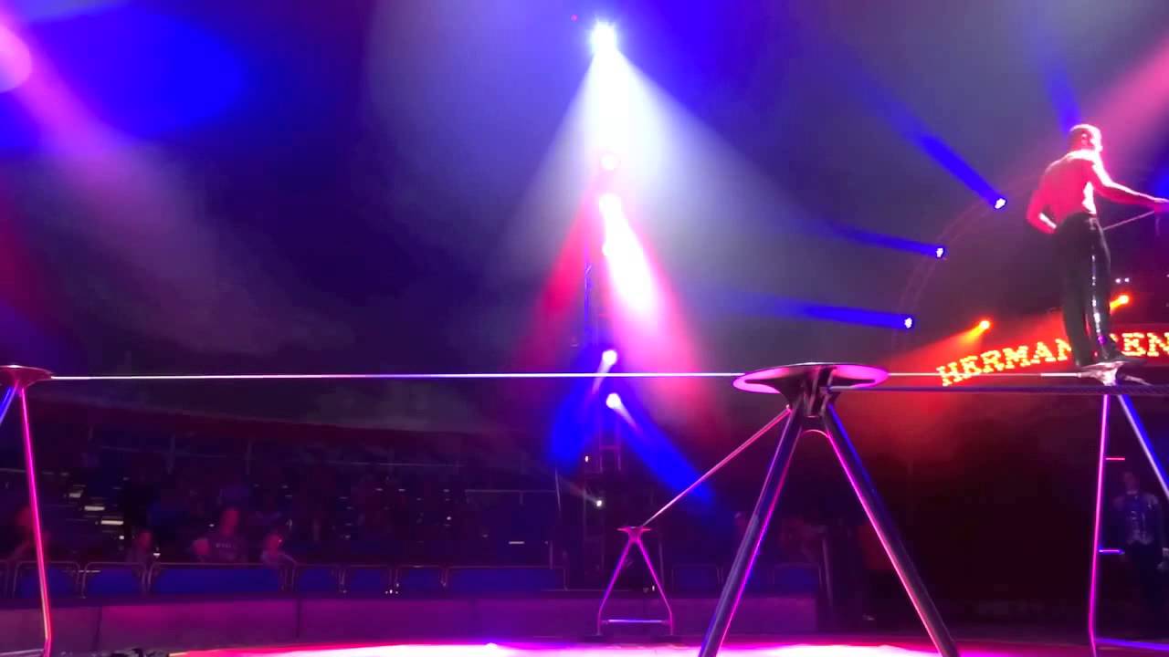 Tight wire act by Geoffrey 1148 / www.maximaaa.com
