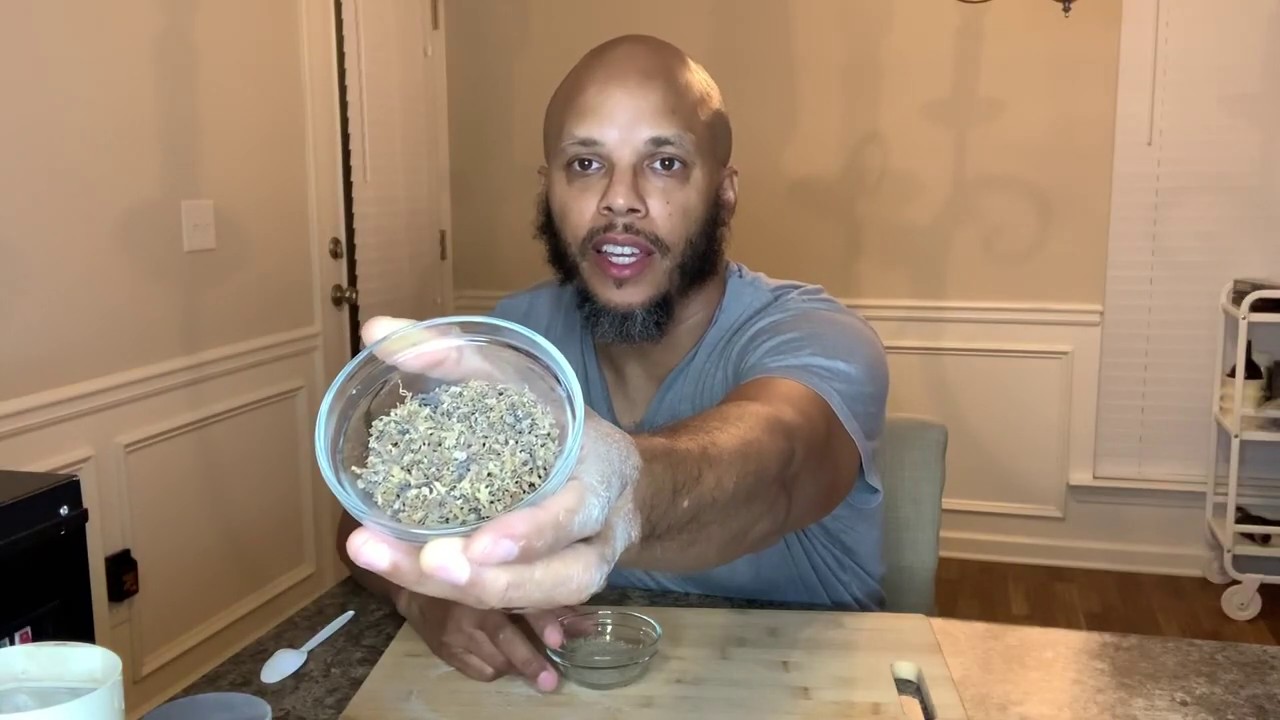 How To Grind Herbs Into Powder | SCIPHER LIVING