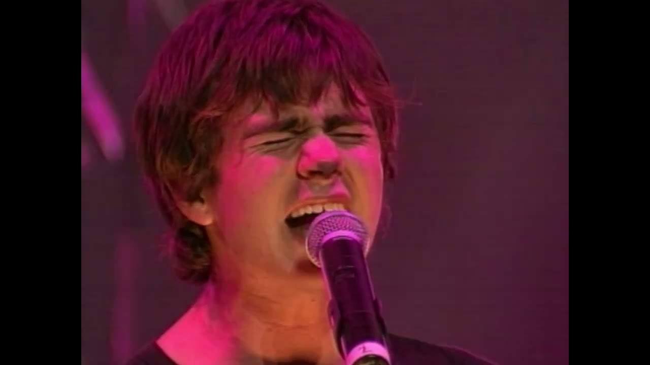 betchadupa - Drop D (live at the NZ Music Awards, 2001)