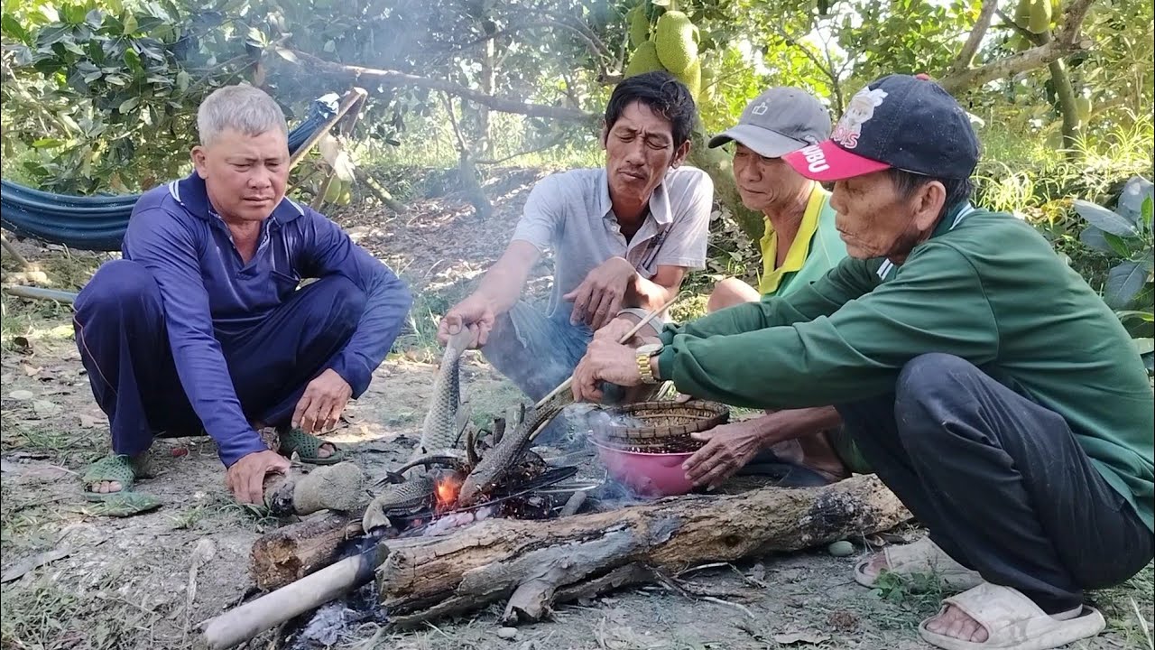 Sãn Bắt Thành Quả Món Ăn Dân Dã Lai Rai... Kiệt Làng Quê. 