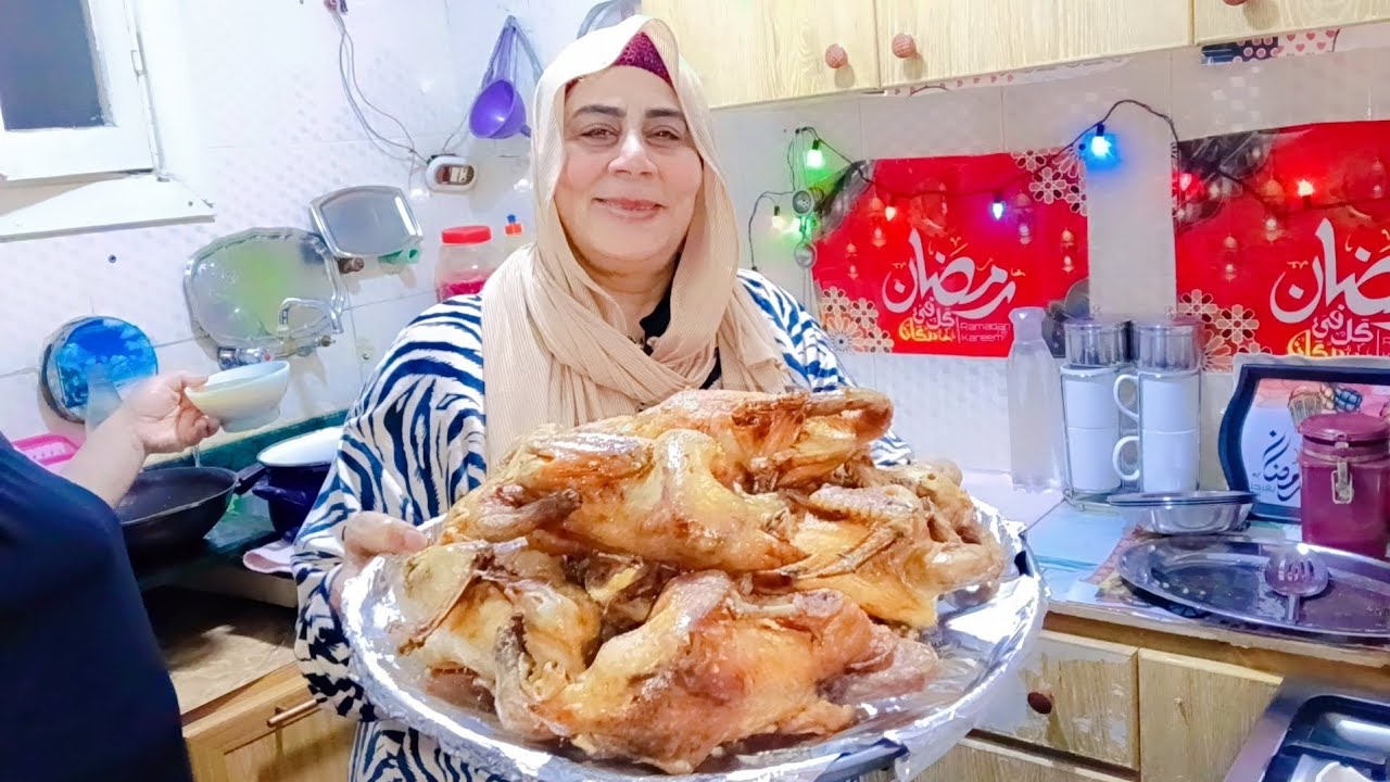 تاني يوم رمضان بعزومة الملوك 👑 فراخ محشية ولحمة بالبازيلا ورز معمر وقلقاس نار!