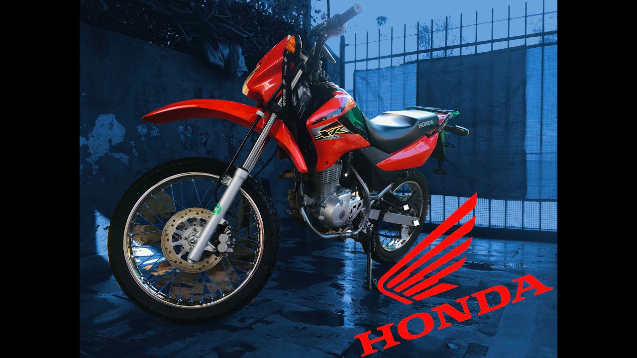 Motoqueando por las calles de Mor&oacute;n.