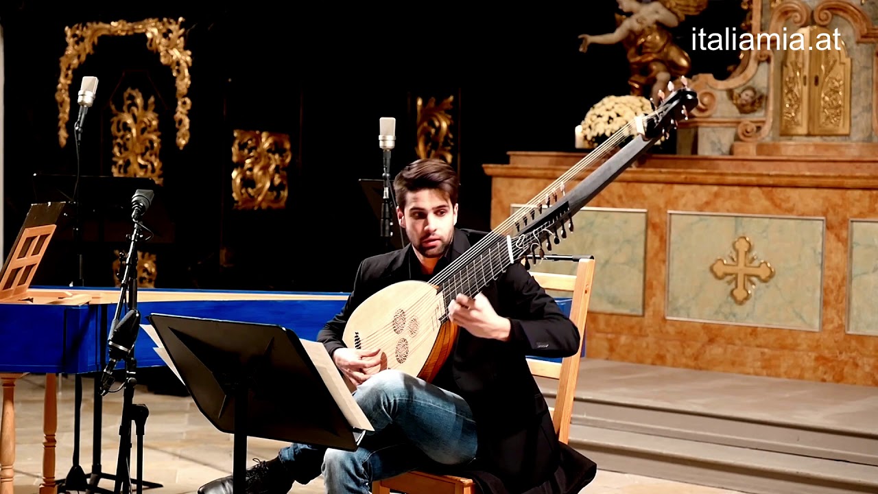 Kapsberger: Preludio | Passacaglia | Capona | Johannes Ötzbrugger | LIVE (italiamia.at)
