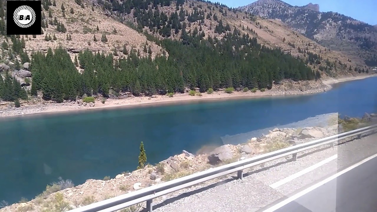 Valle Encantado rumbo a Bariloche RN 237 - Buses Argentinos (Material de archivo 02/2020)