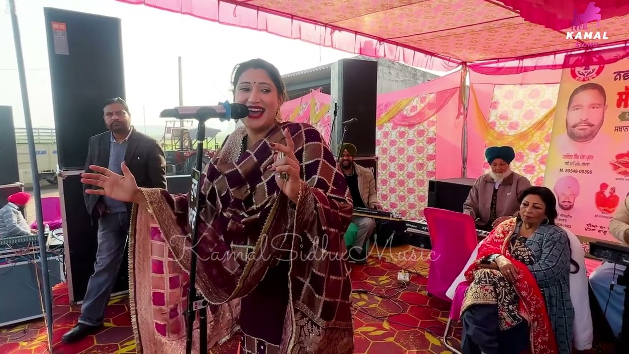 Ranjit Kaur and her daughter’s live show #ranjitkaur #bibiranjitkaur #punjabisong #mohdsadiq 