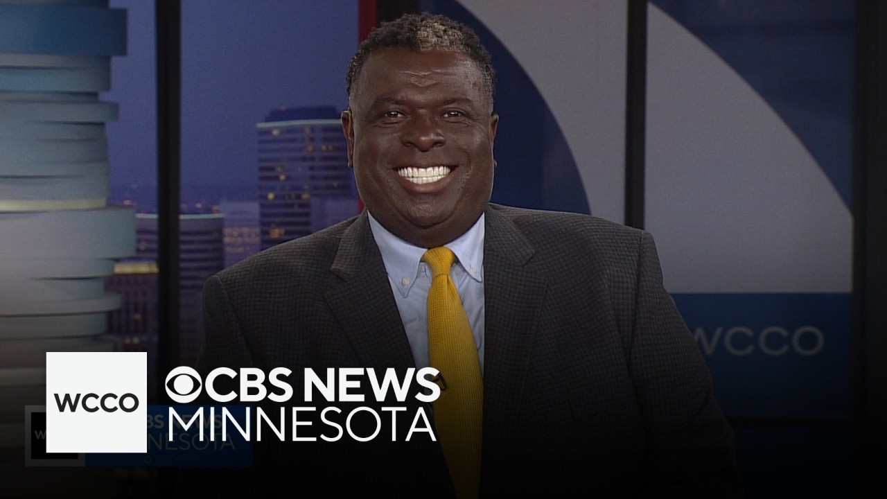 News anchor struggles to pronounce word for 2 minutes