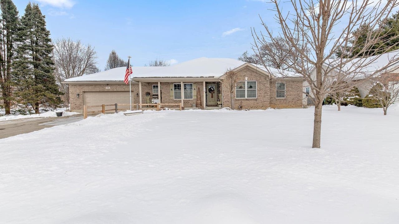 84 W Mill St, Springboro, OH