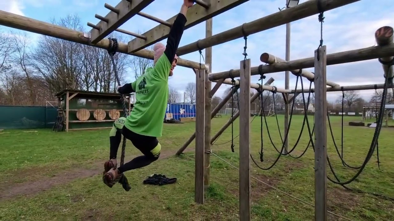 Survivalrun Tutorial 2025 047 Hindernis inspringen