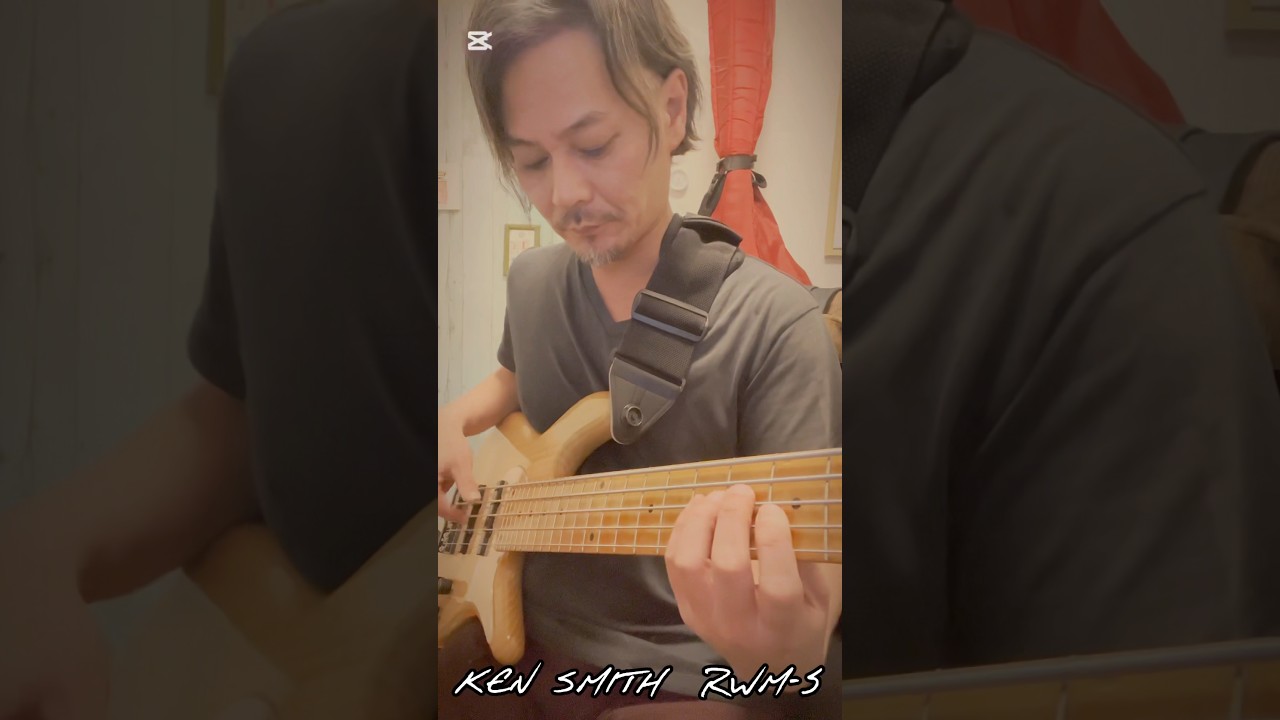 久々FoderaにKen Smithの弦を張ってみた！久々に張ったらいい感じ！ 