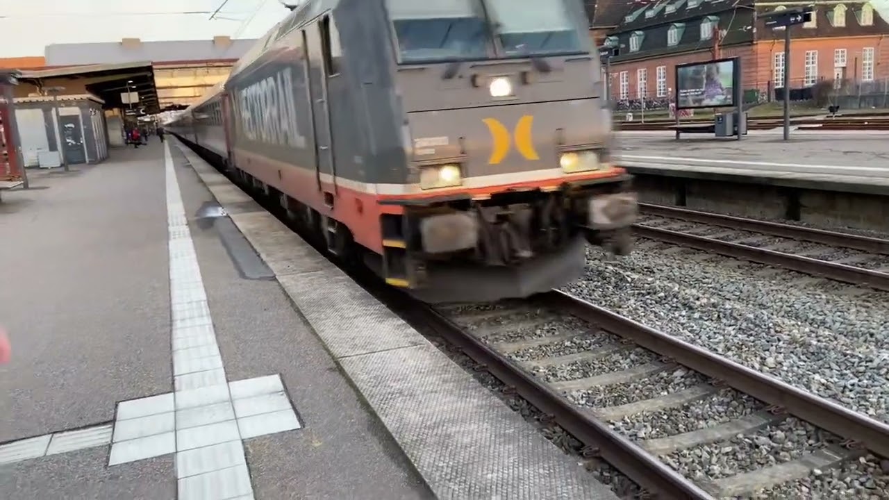 Odense Station (featuring Bubbiax - Danish Train Videos)