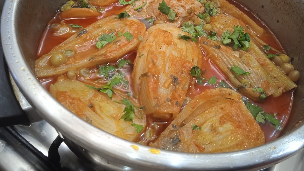 طاجين البسباس بالجلبانة و الدجاج😋مرقة حمرا و بنينة طريقة سهلة للمبتدات 👍