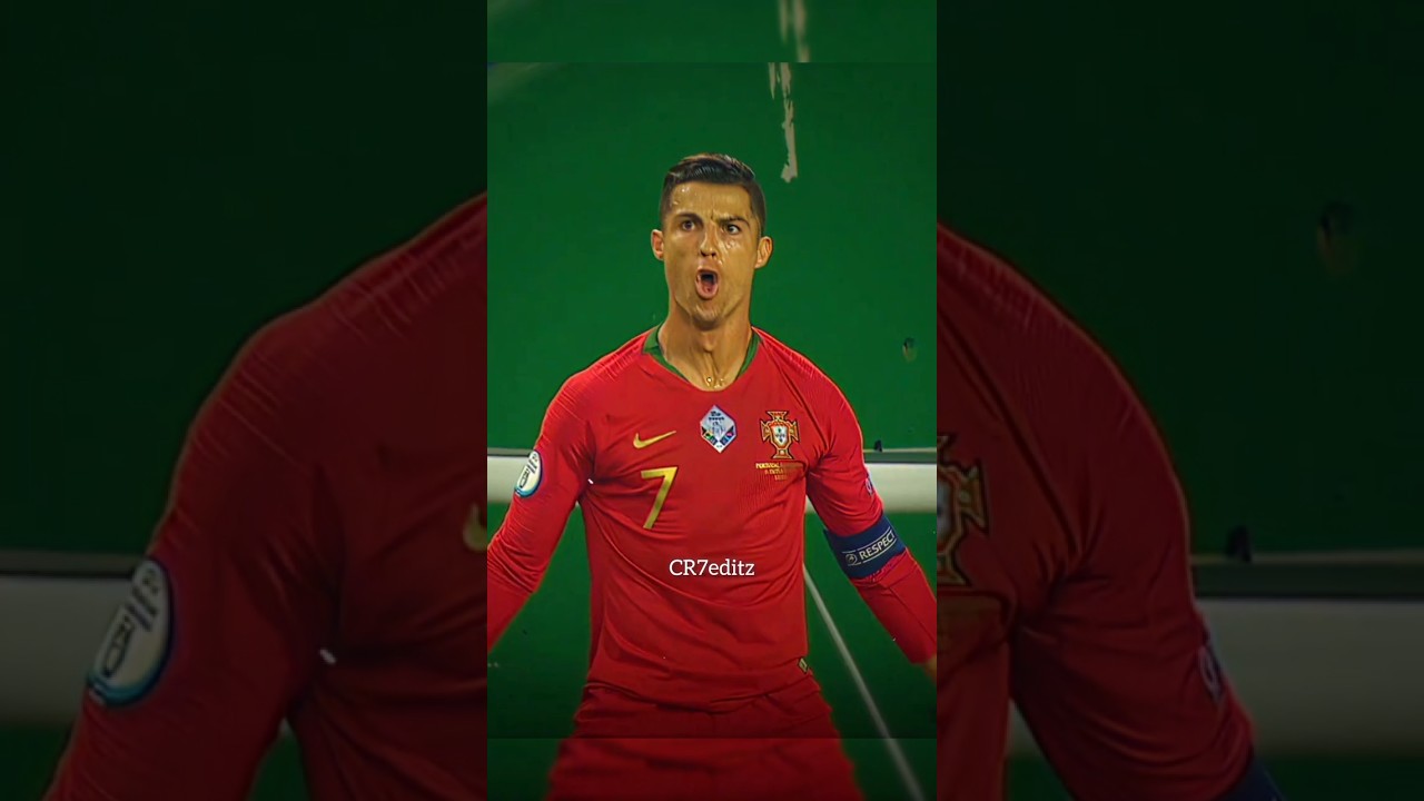 Ronaldo X Launa lala  song 🥶 Ronaldo most rare moment 😱#cr7 #football #ronado #song #shortsfeeds