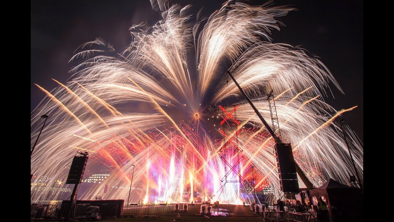 NYE Amsterdam Unite - Nieuwjaarsvuurwerk 2017-2018 - Java eiland - oud en nieuw [OFFICIAL]