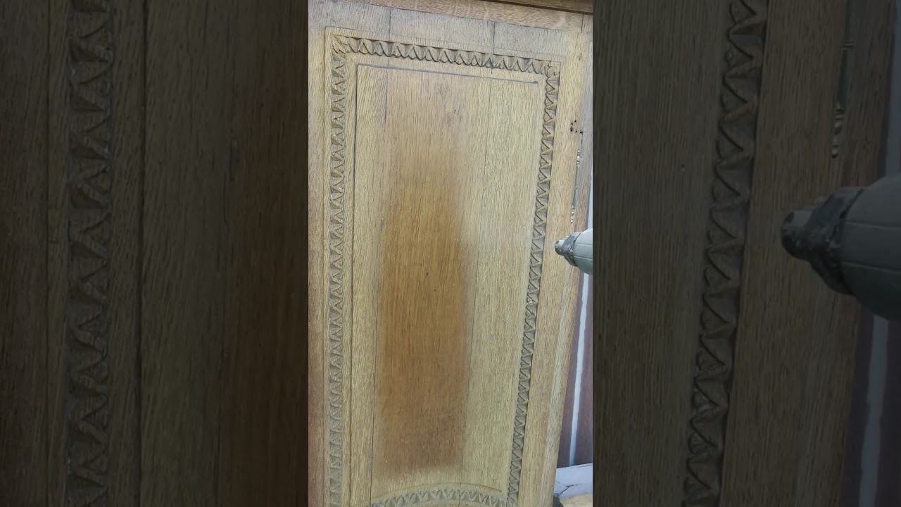 Décapage par aerogommage de meuble/mobilier avec du  bicarbonate de soude